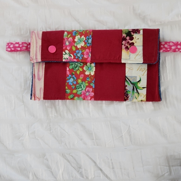 SUPPORT THE PATCHWORK. RECYCLING  EVERY PIECE OF FABRIC. - Picture 6 of 6